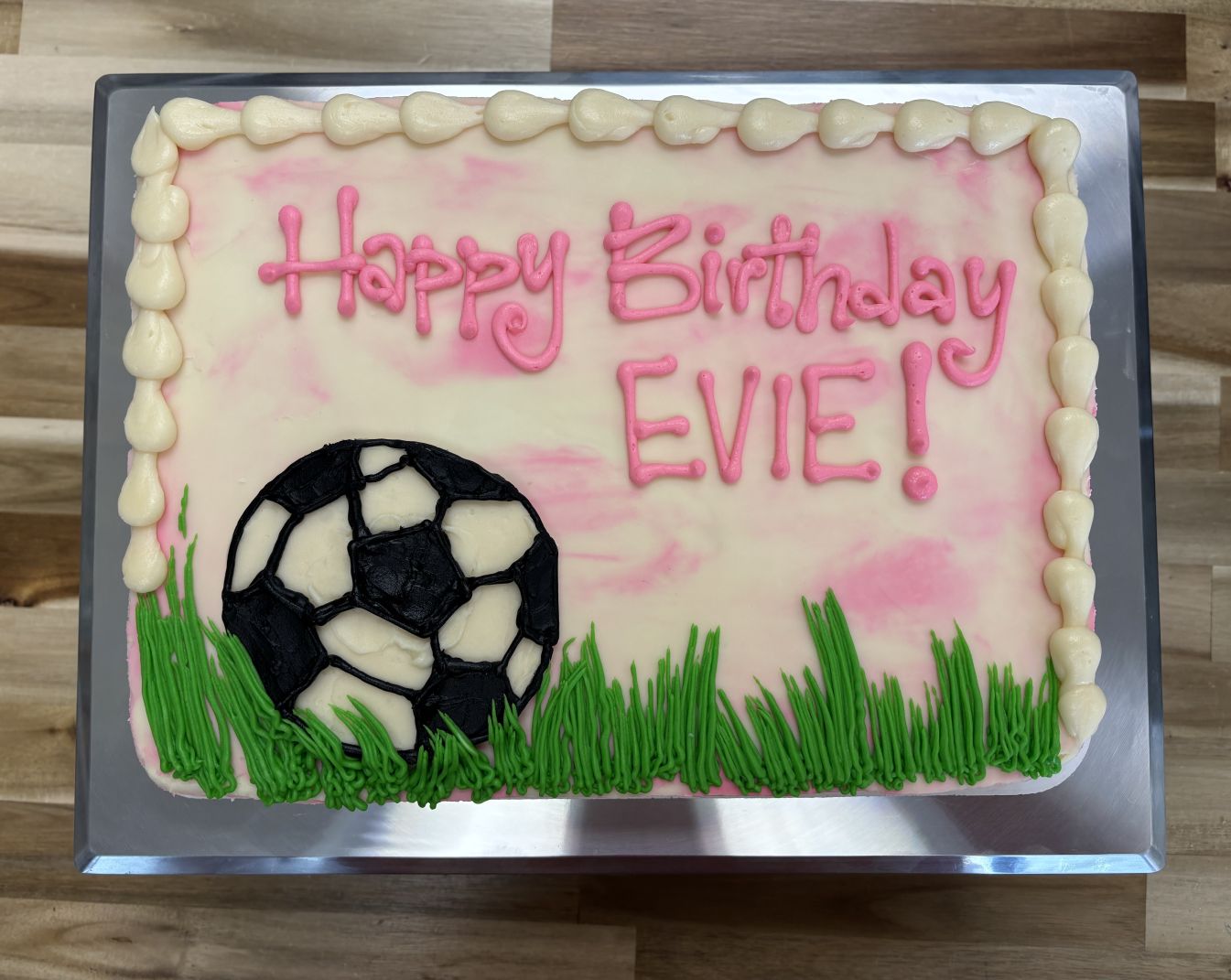 Vanilla Sheet Cake Evie